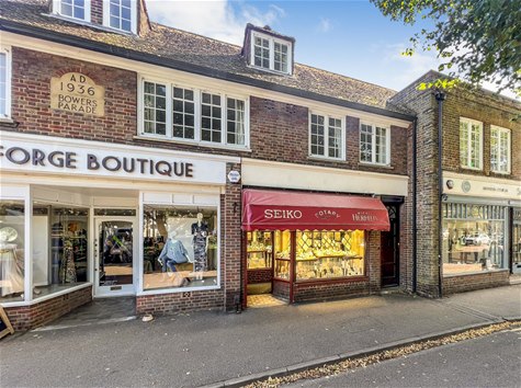 Bowers Parade, Harpenden, AL5 2SH